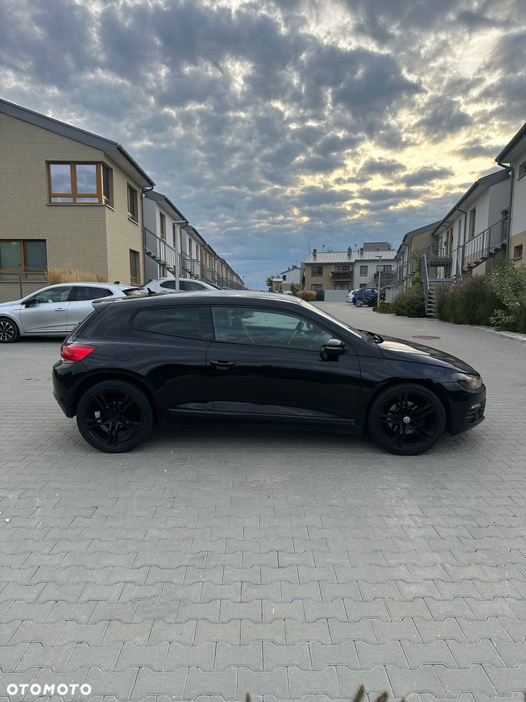 Volkswagen Scirocco 2009 photo 4