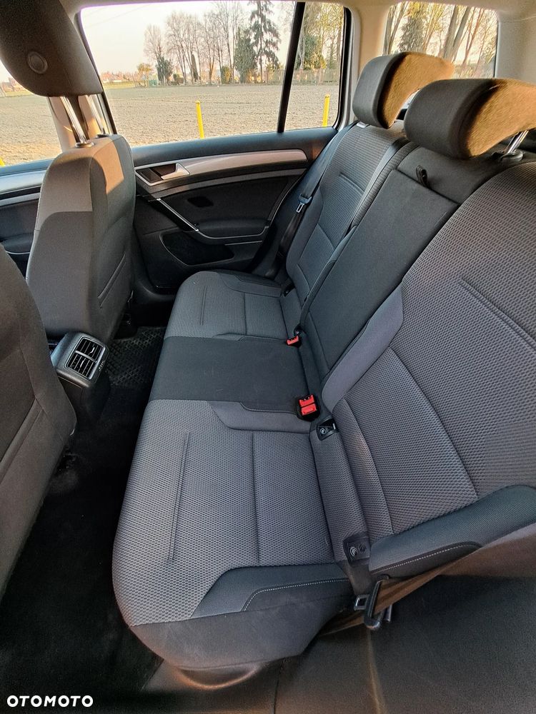 Volkswagen Golf 1.6 TDI BMT Comfortline - 13
