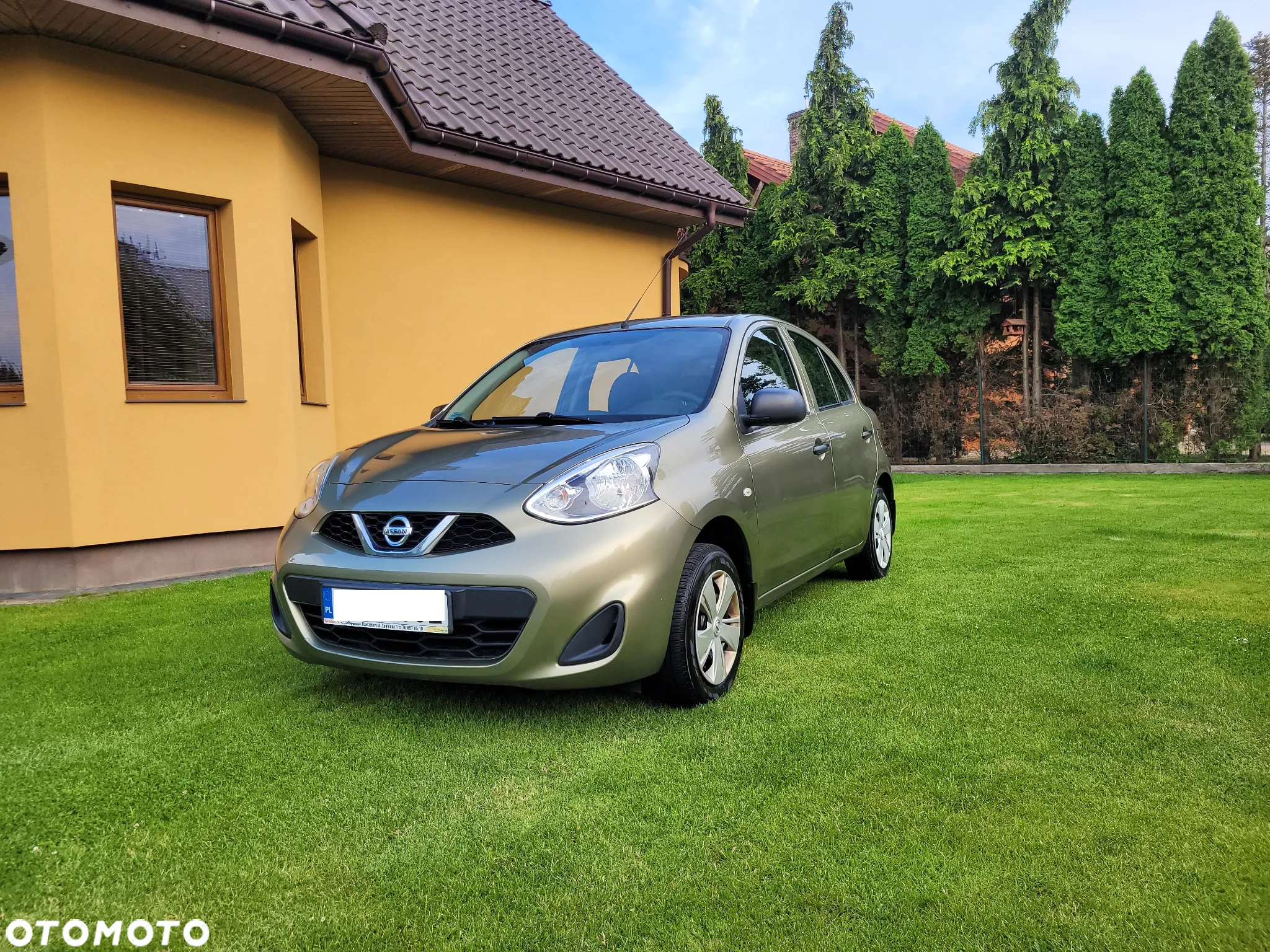Nissan Micra 1.2 Tekna EU6 - 10