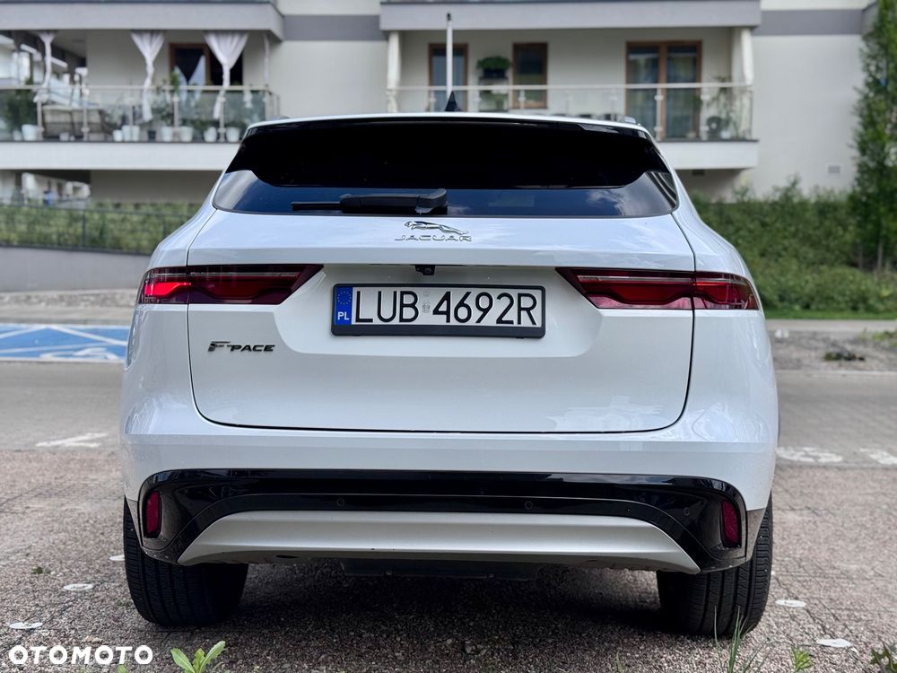 Jaguar F-Pace - 6