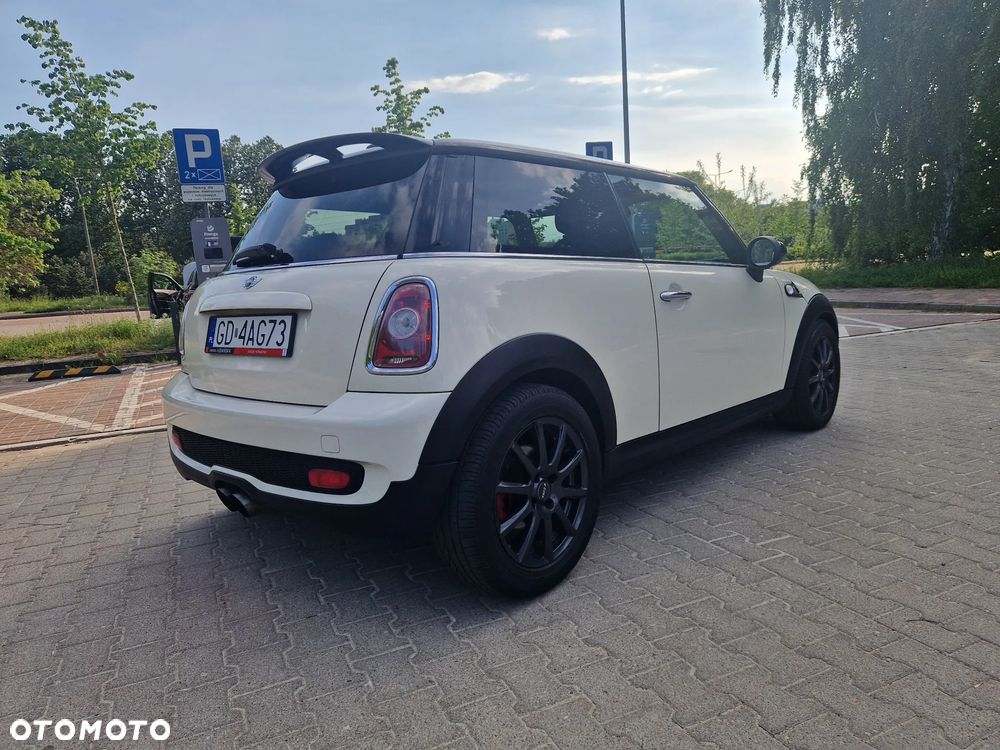 MINI Cooper S 50 Mayfair - 7