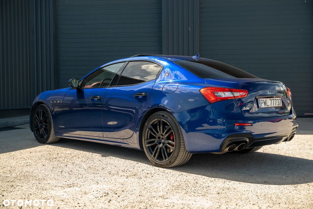 Maserati Ghibli S Q4 GranSport - 12