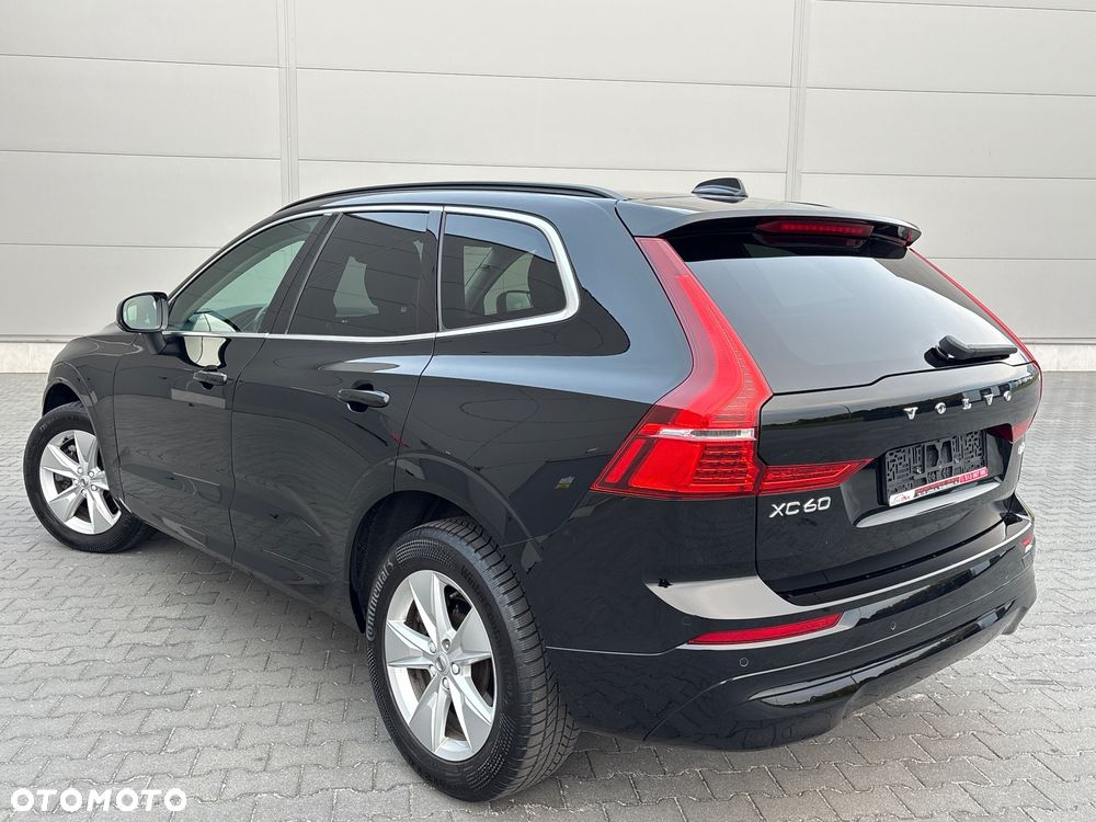 Volvo XC 60 B4 D Geartronic Momentum Pro - 12
