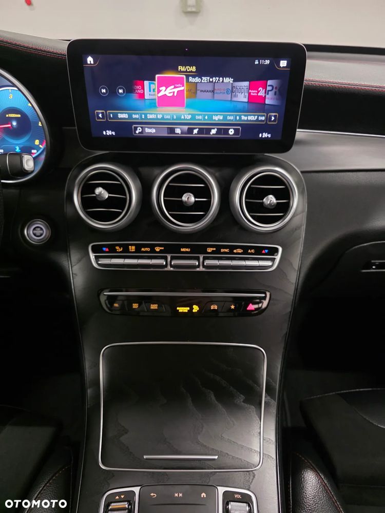 Mercedes-Benz GLC 220 d 4Matic 9G-TRONIC AMG Line Plus - 11