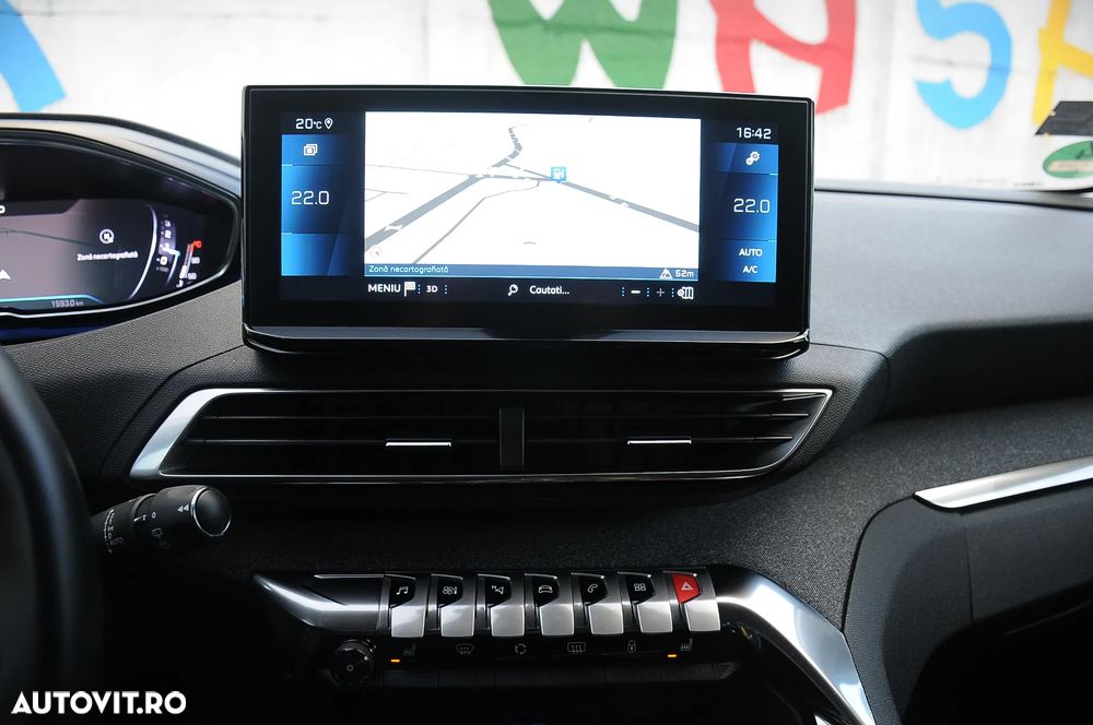 Peugeot 5008 BlueHDI 130 EAT8 Allure - 28