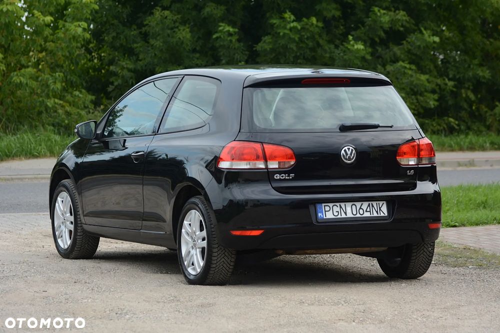Volkswagen Golf 1.6 Team - 10