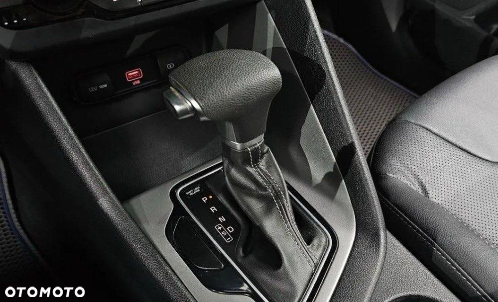 Kia Niro 1.6 GDI Hybrid L - 18