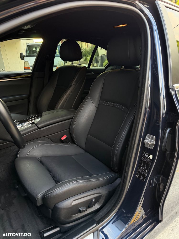BMW Seria 5 520d Aut. Modern Line - 6