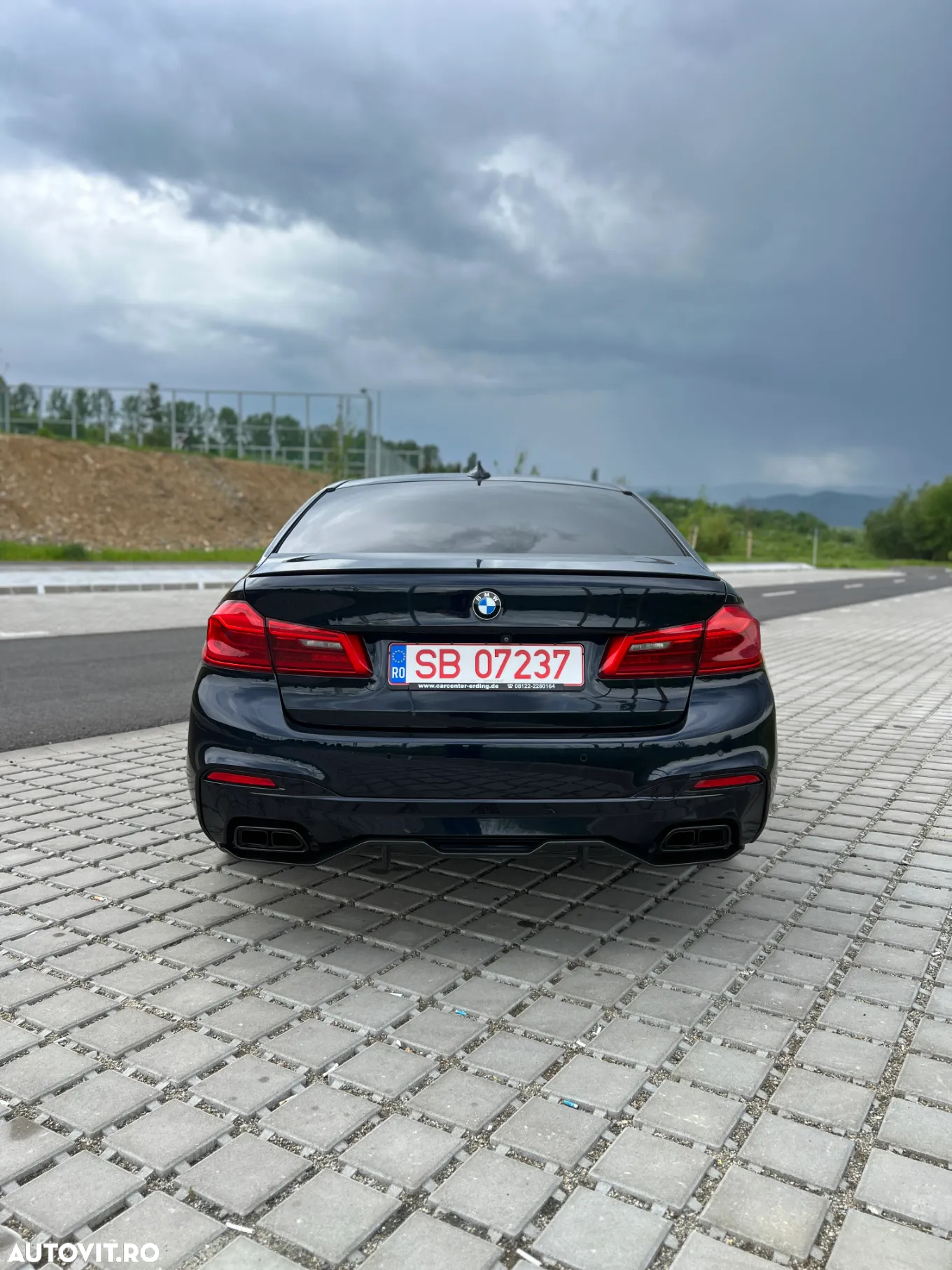 BMW M5 M550i xDrive AT - 11