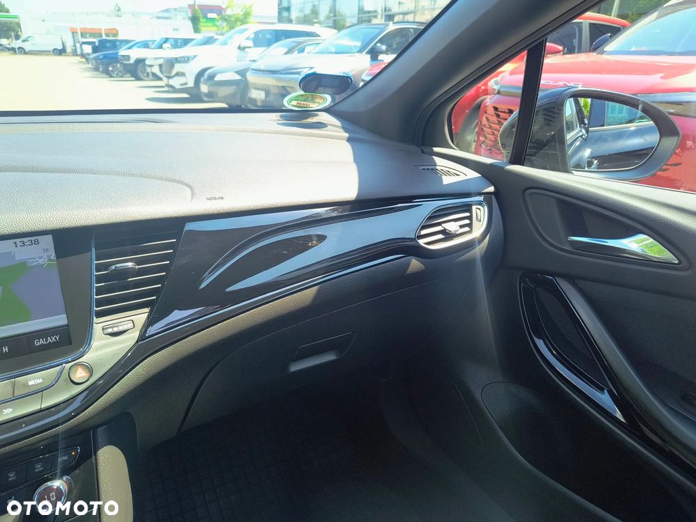 Opel Astra 1.6 T GPF Dynamic S&S - 20