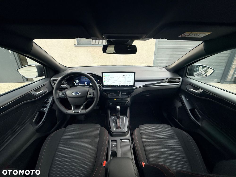 Ford Focus 1.0 EcoBoost mHEV ST-Line X - 18