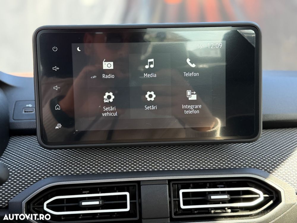 Dacia Logan TCe 90 MT6 Comfort - 6