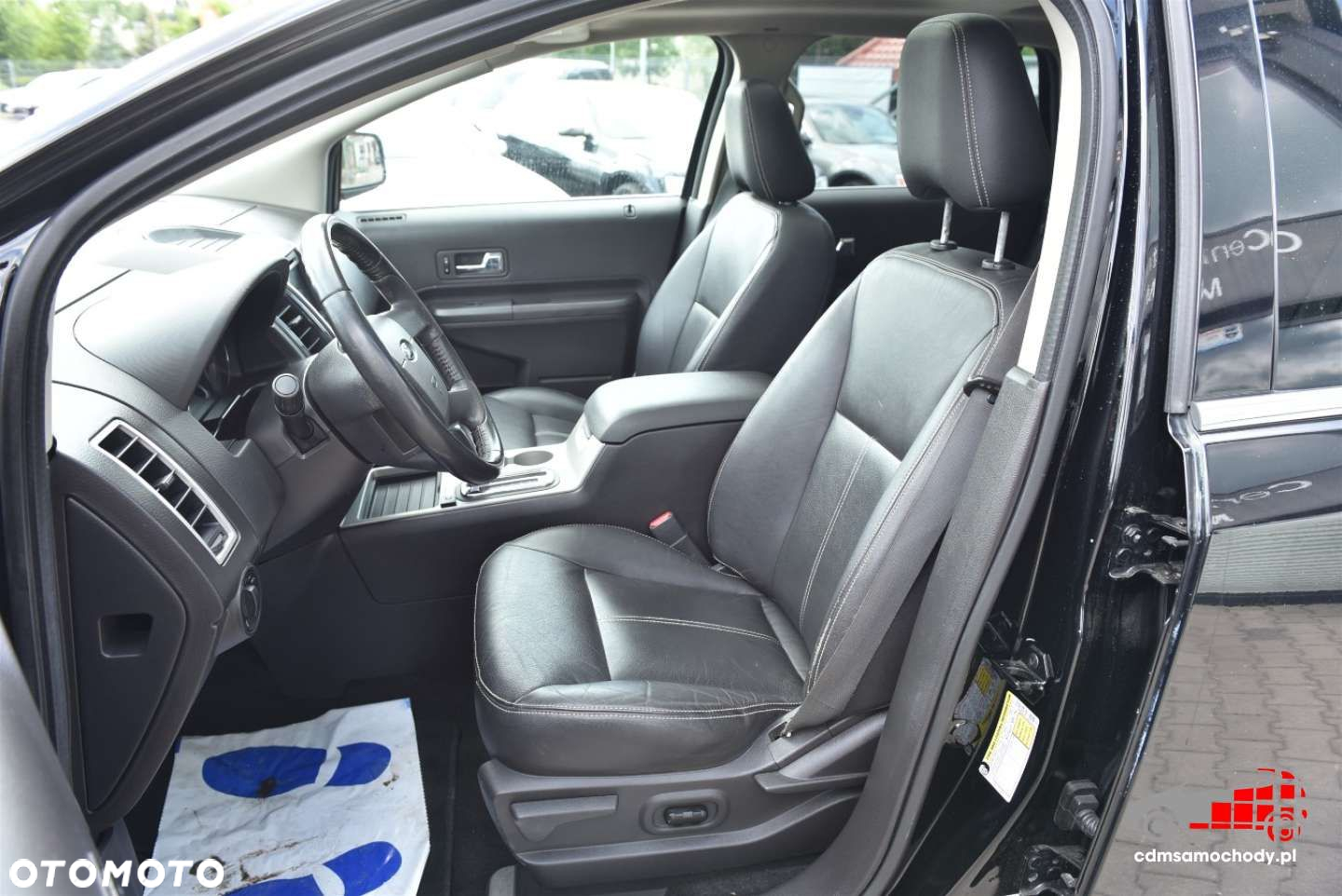Ford Edge - 15