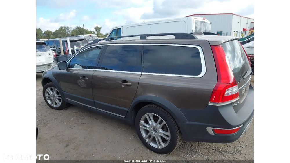 Volvo XC 70 - 5
