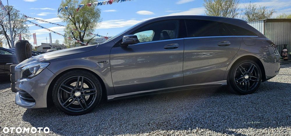 Mercedes-Benz CLA - 38