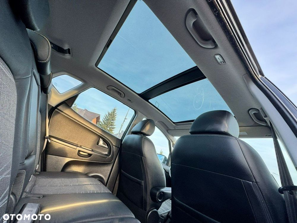 Kia Venga 1.6 CVVT Dream Team Edition - 27