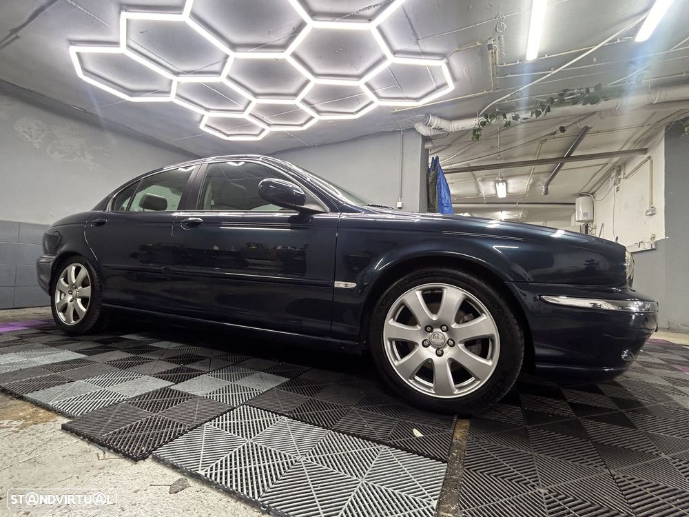 Jaguar X-Type 3.0 V6 Executive - 6