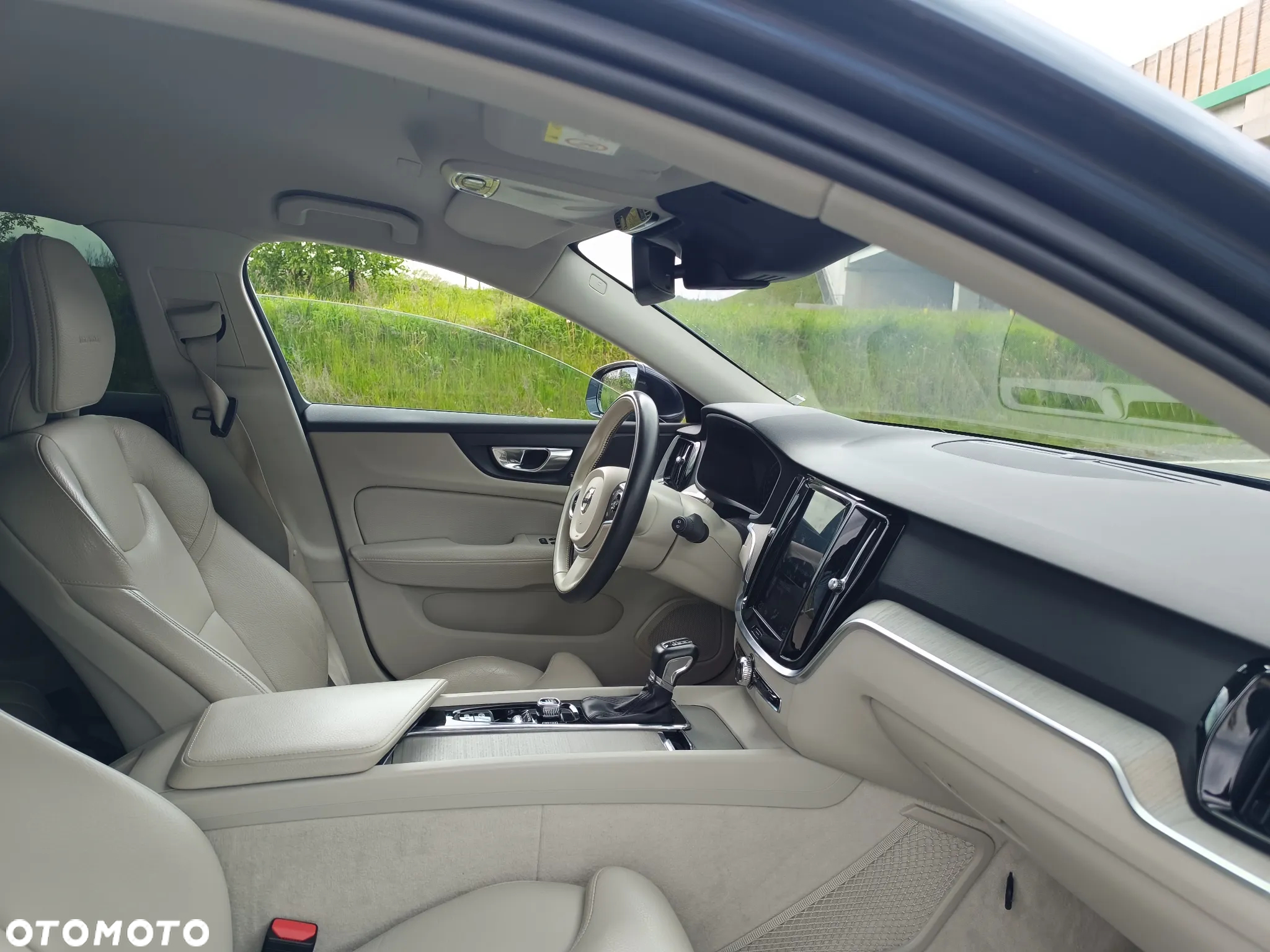 Volvo V60 D4 Inscription - 24