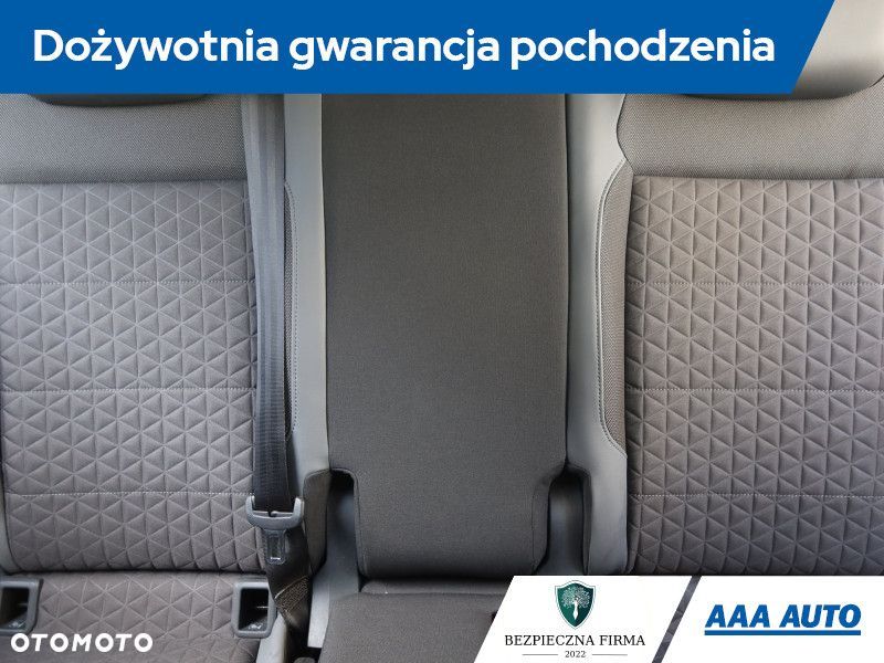 Volkswagen T-Cross - 11