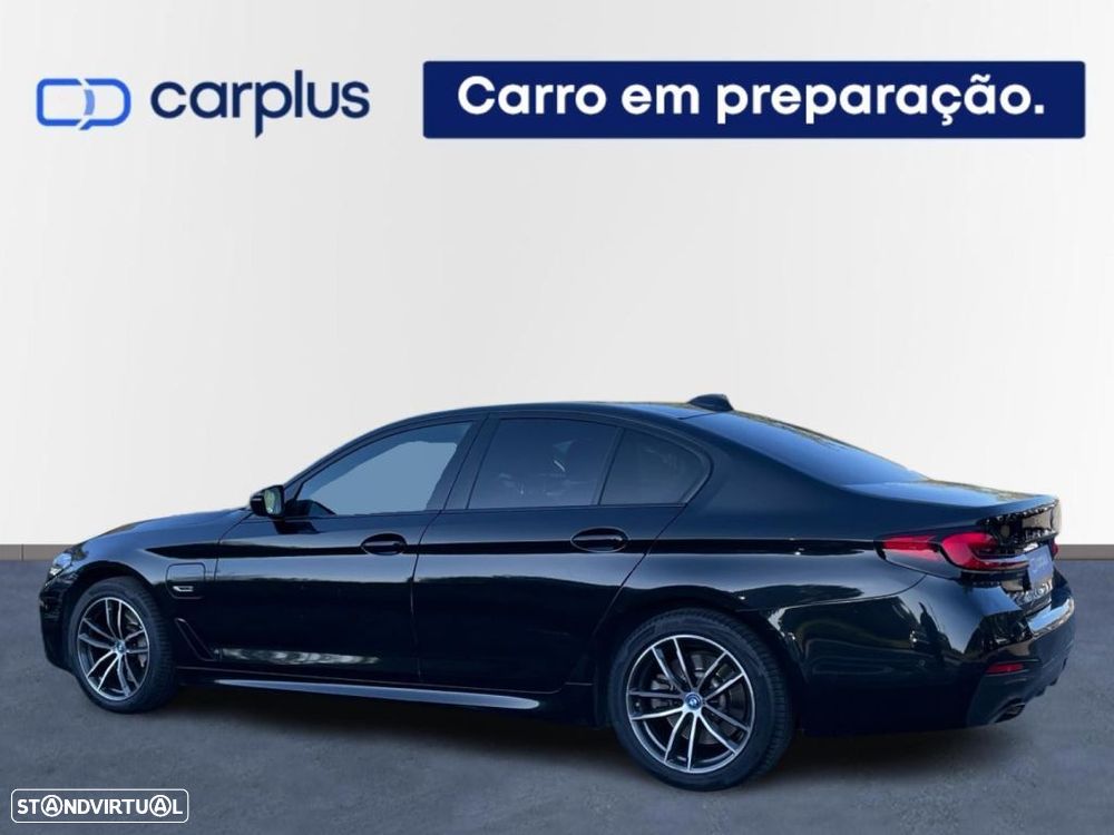 BMW 530 e Pack M - 2