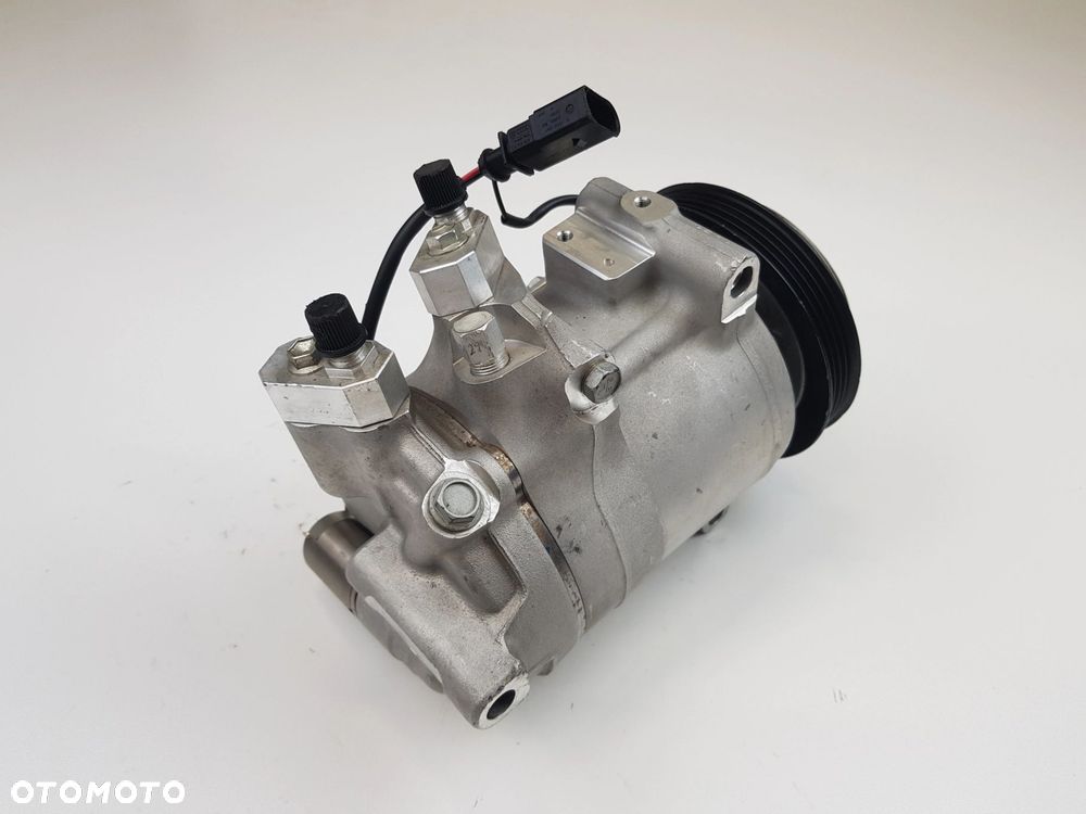 Kompresor Sprężarka klimatyzacji Volkswagen Audi A8 D5 4N0816551B - 4