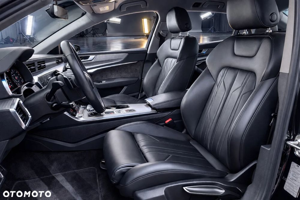 Audi A6 Avant 2.0 TDI Ultra S tronic - 9