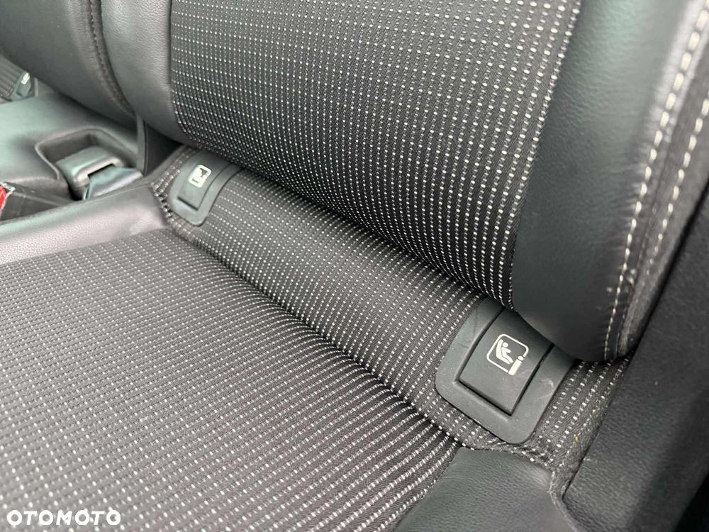 Kia Sportage 1.7 CRDI 2WD Spirit - 27