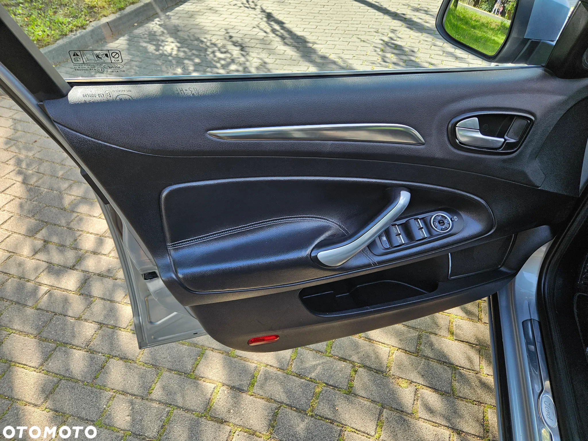 Ford Mondeo 2.0 Titanium - 24