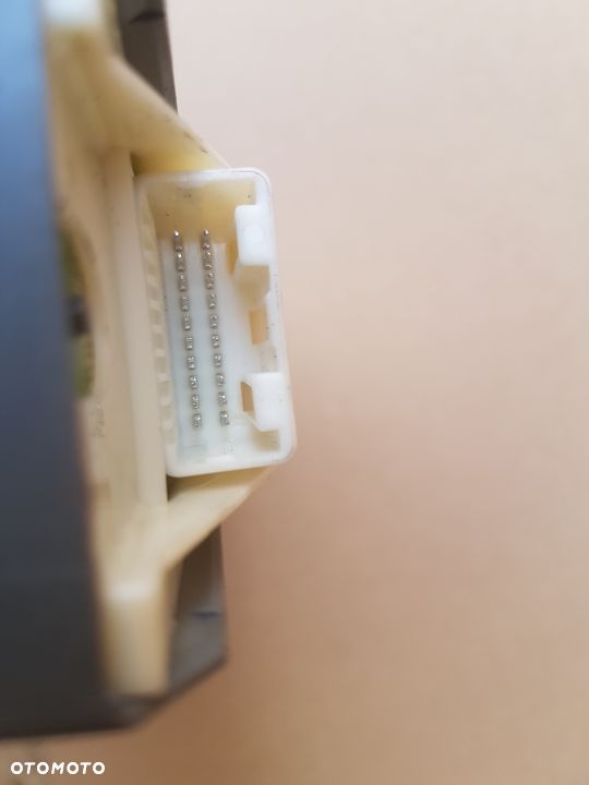 Toyota Auris II E18 panel włącznik kierowcy przełącznik szyby ALL AUTO EUROPA - 6