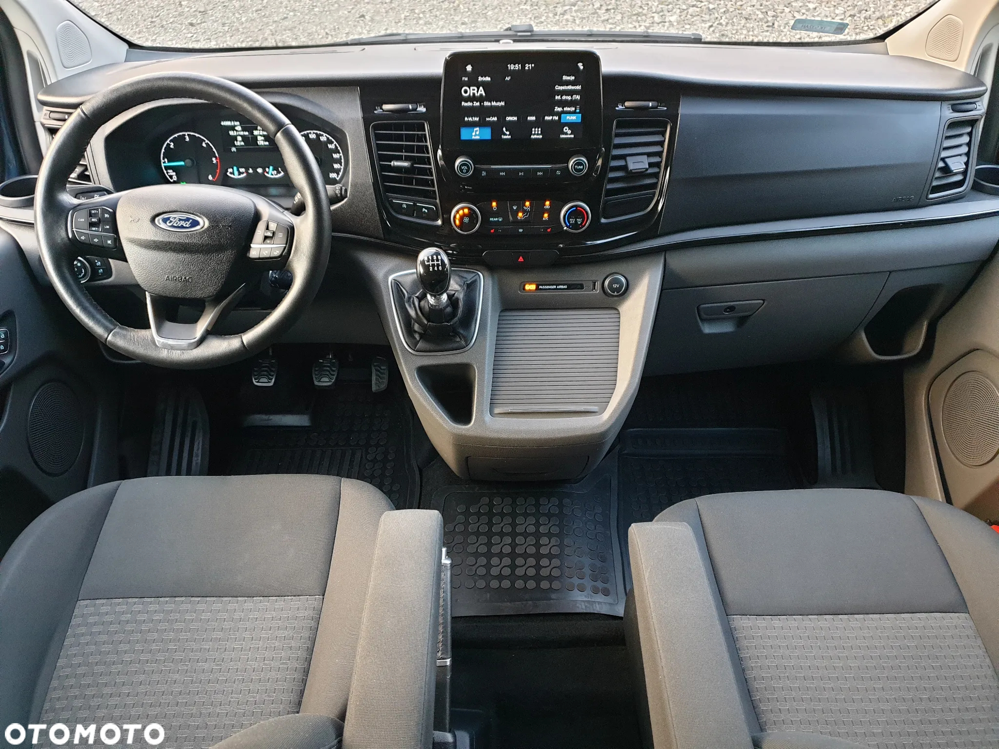 Ford Tourneo Custom 2.0 EcoBlue L2 Trend - 30