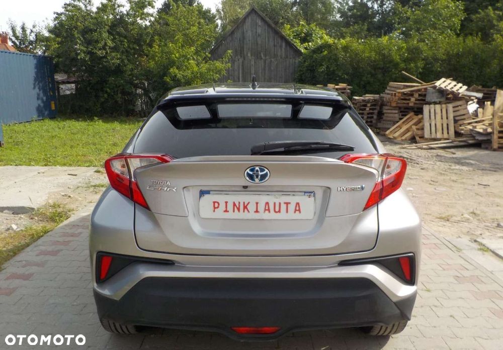 Toyota C-HR - 7