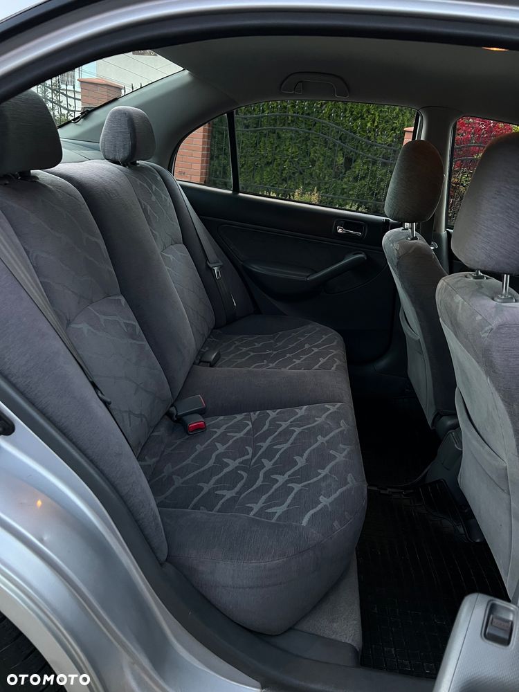 Honda Civic 1.6i LS - 14