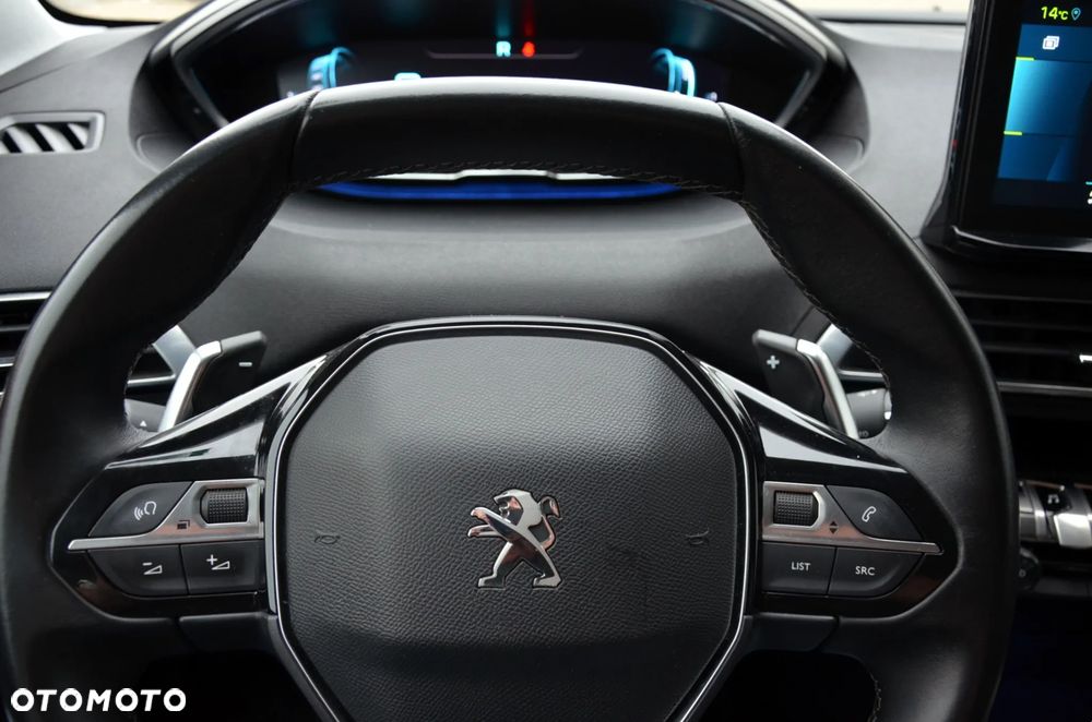 Peugeot 3008 225 e-EAT8 Allure - 27
