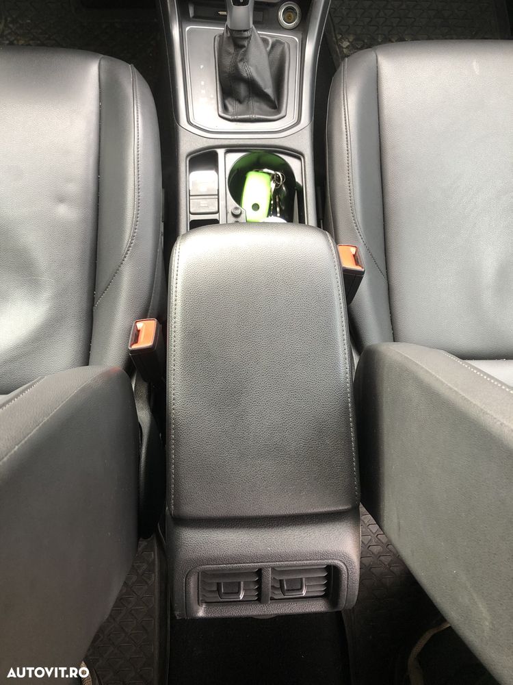 Volkswagen Touran - 18