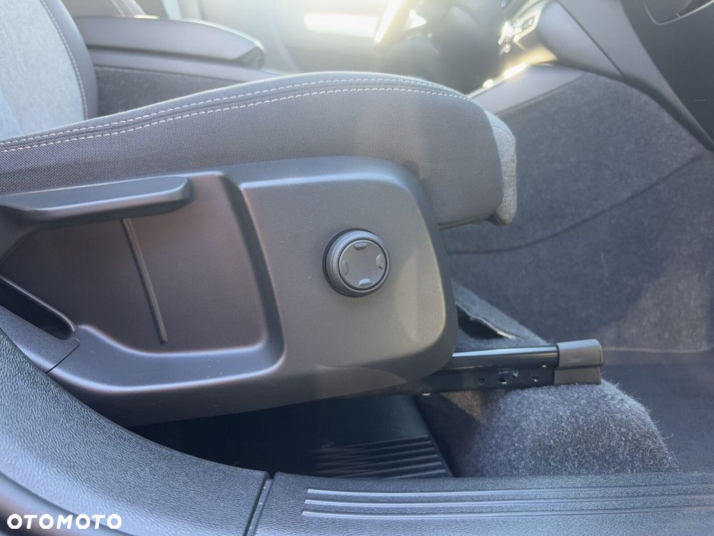 Volvo XC 40 - 27