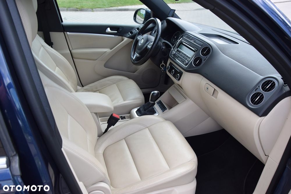 Volkswagen Tiguan 2.0 TDI SCR 4MOTION BlueMotion Technology DSG Exclusive - 11