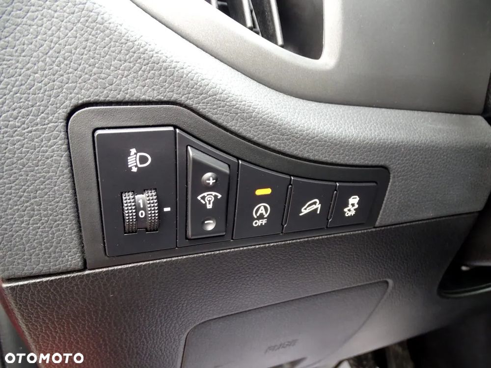 Kia Sportage 1.7 CRDI 2WD Attract - 10