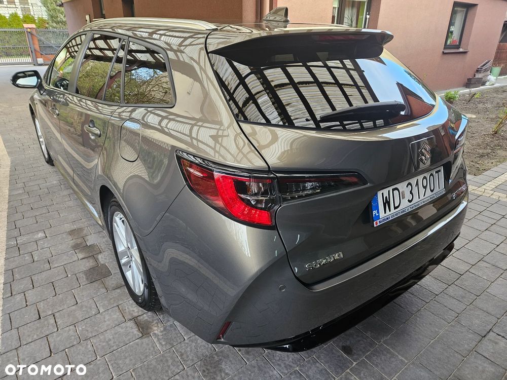 Suzuki Swace 1.8 Hybrid Elegance CVT - 4