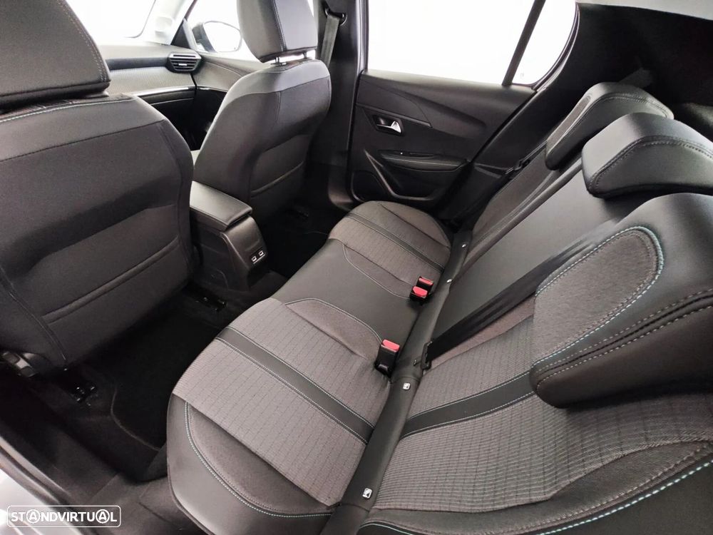 Peugeot 208 1.2 PureTech Allure Pack - 59