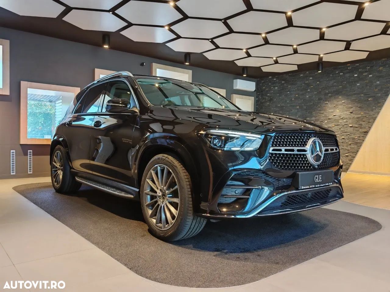 Mercedes-Benz GLE 450 d 4MATIC - 1