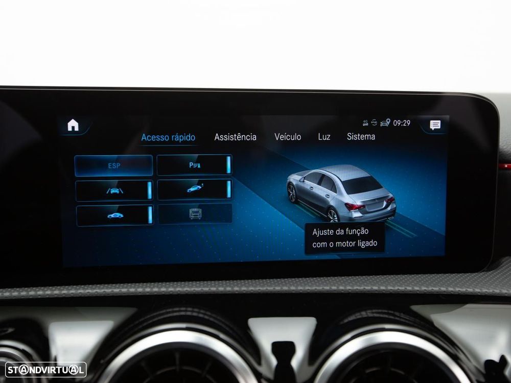 Mercedes-Benz A 250 Limousine e Style Plus - 31