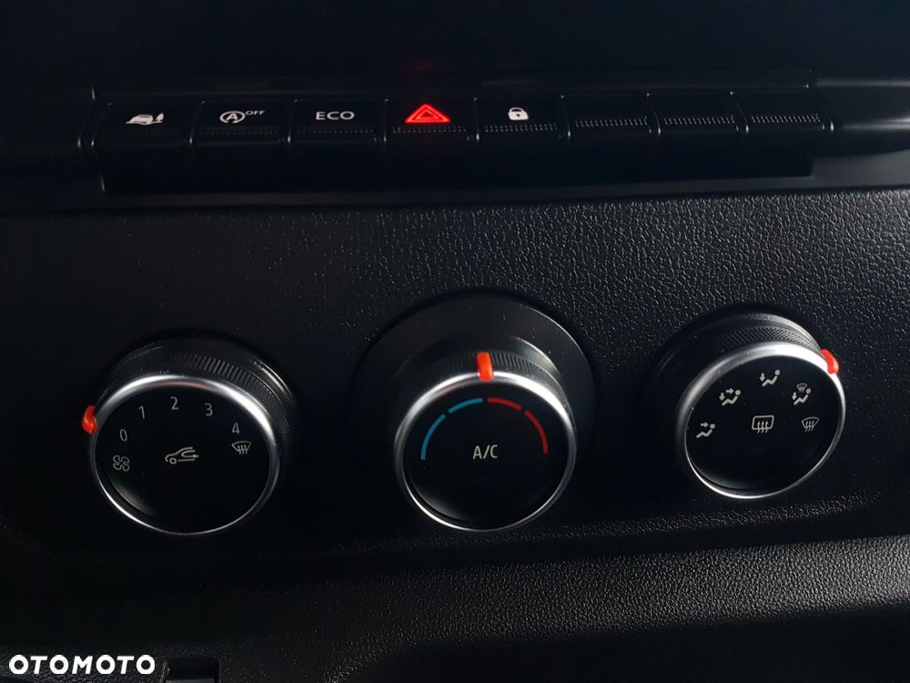 Renault MASTER 8EP CHŁODNIA AGREGAT CARRIER VIENTO 350 FUNKCJA GRZANIA IZOTERMA 4,26x2,16x2,01 KLIMA - 31