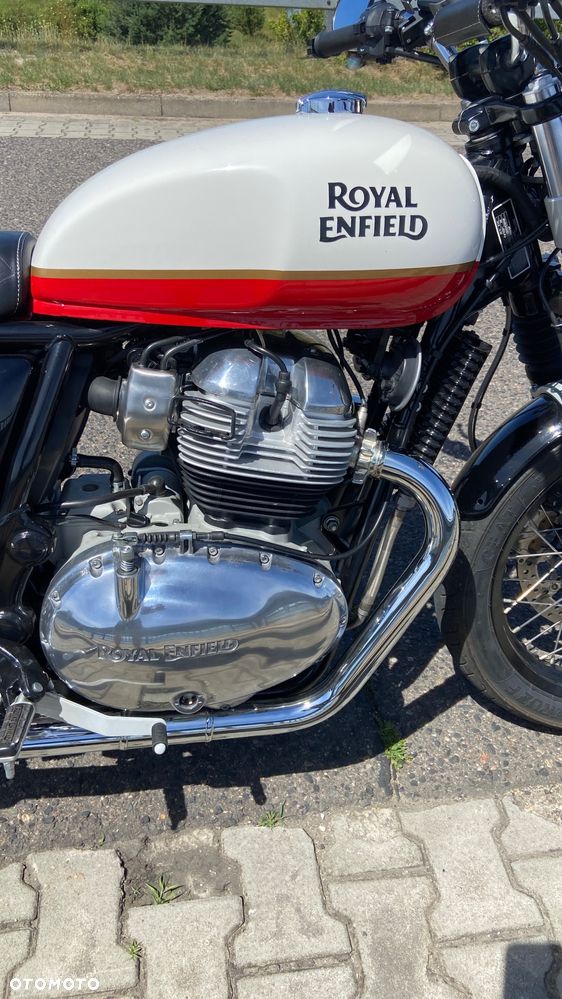 Royal Enfield Interceptor - 16