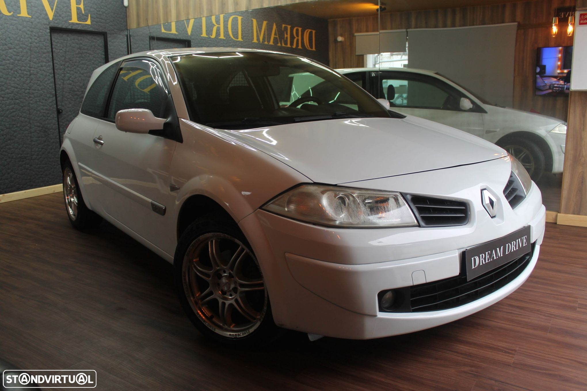 Renault Megane 1.5 dCi Dynamique S - 2