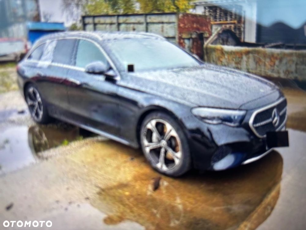 Mercedes-Benz Klasa E - 1