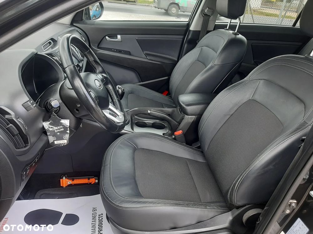Kia Sportage 2,0 CRDI 2WD Vision - 26