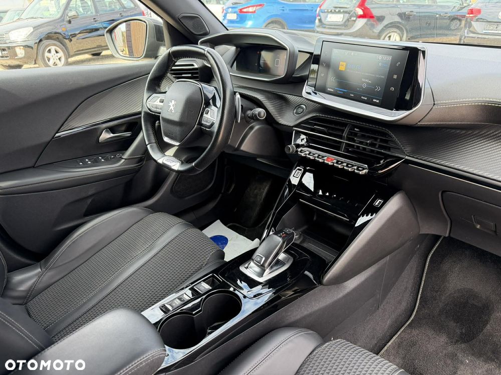 Peugeot 2008 1.5 BlueHDi GT Line S&S EAT8 - 12