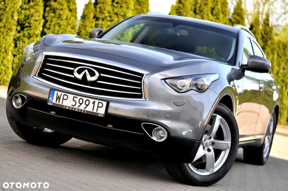 Infiniti QX70 - 1