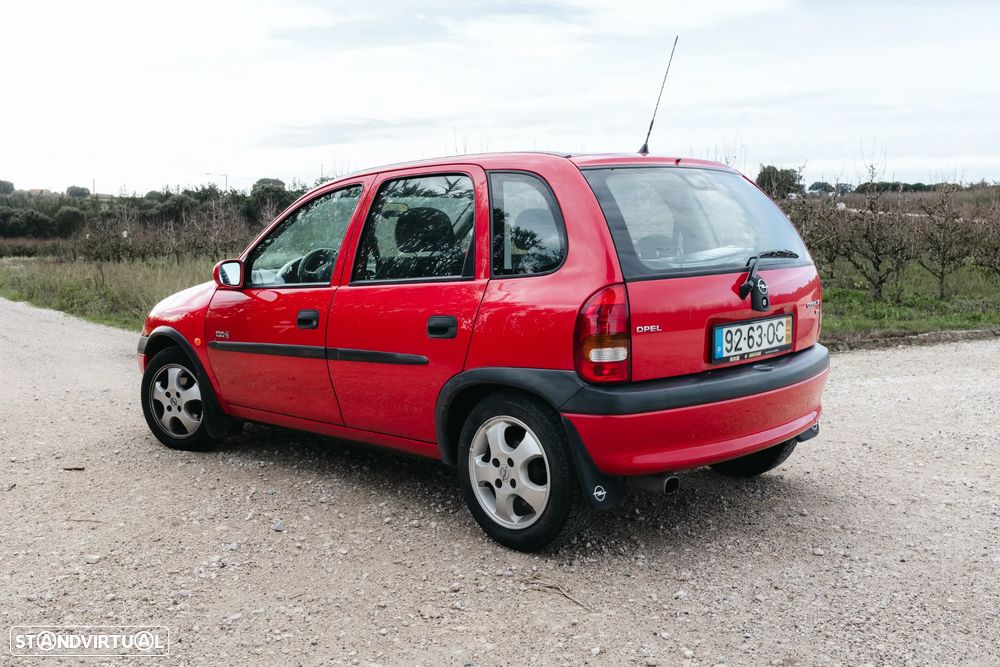 Opel Corsa - 8