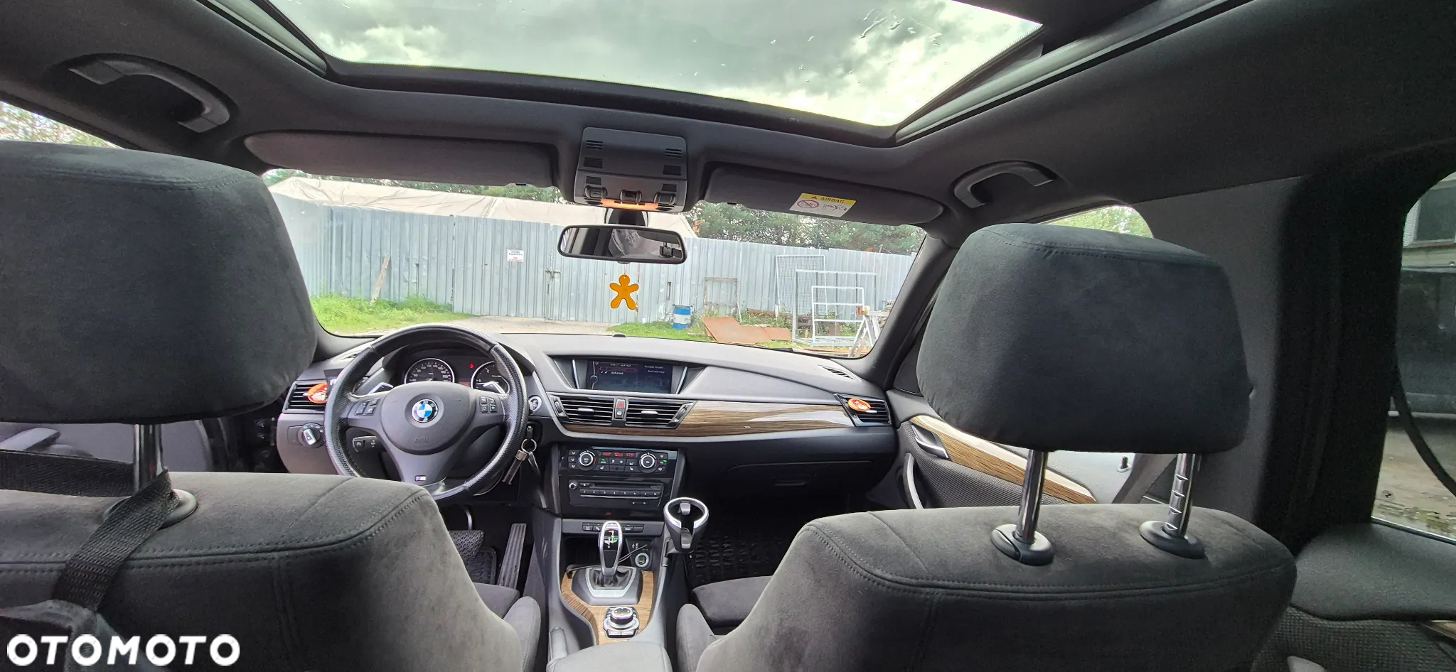 BMW X1 - 10